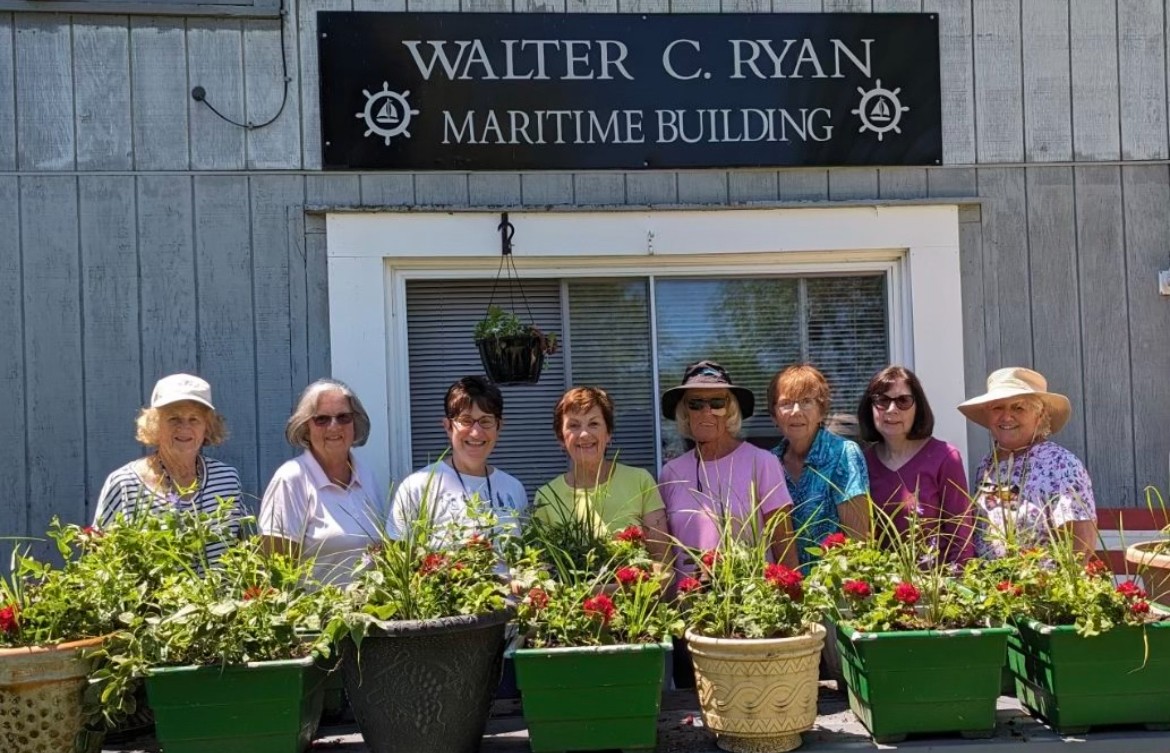 Bud n’ Bloom has western theme meeting News, Sports, Jobs Observer Today